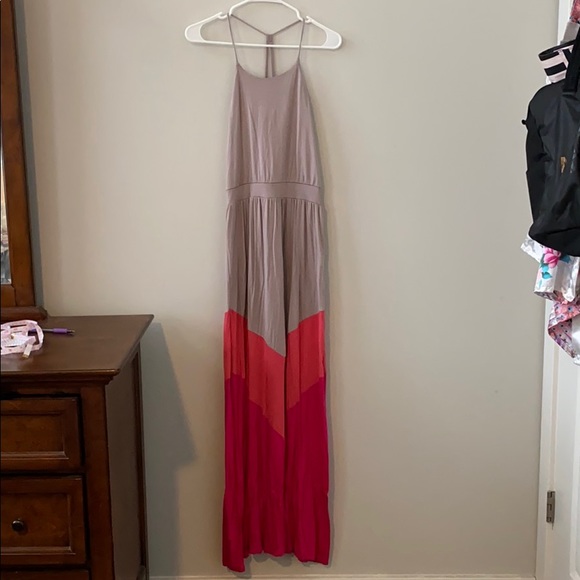 silvergate Dresses & Skirts - Silvergate Taupe/Coral/Pink Trapeze Maxi Dress Size Large